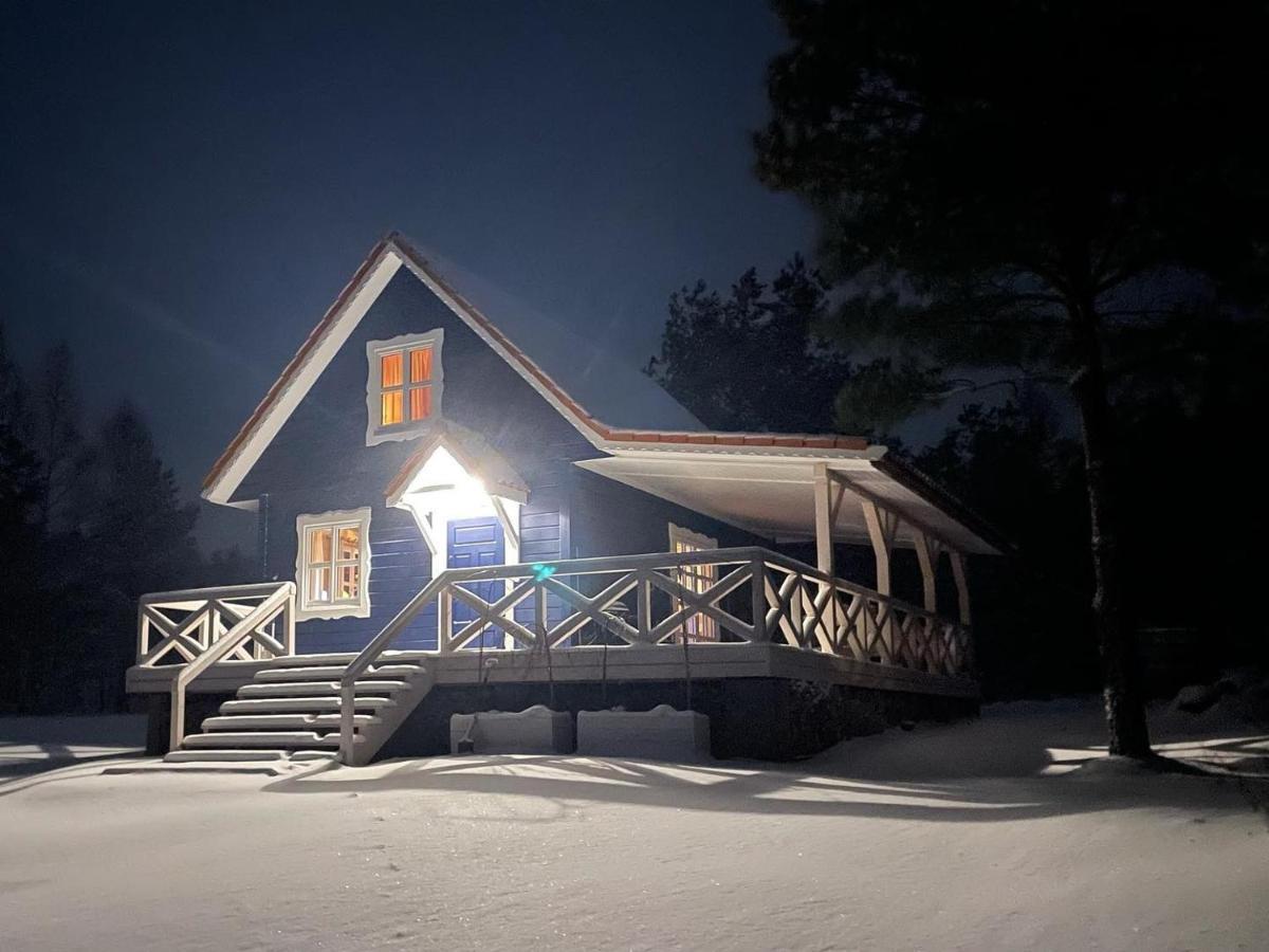 Swiety Spokoj Laka I Woda Pozezdrze Esterno foto