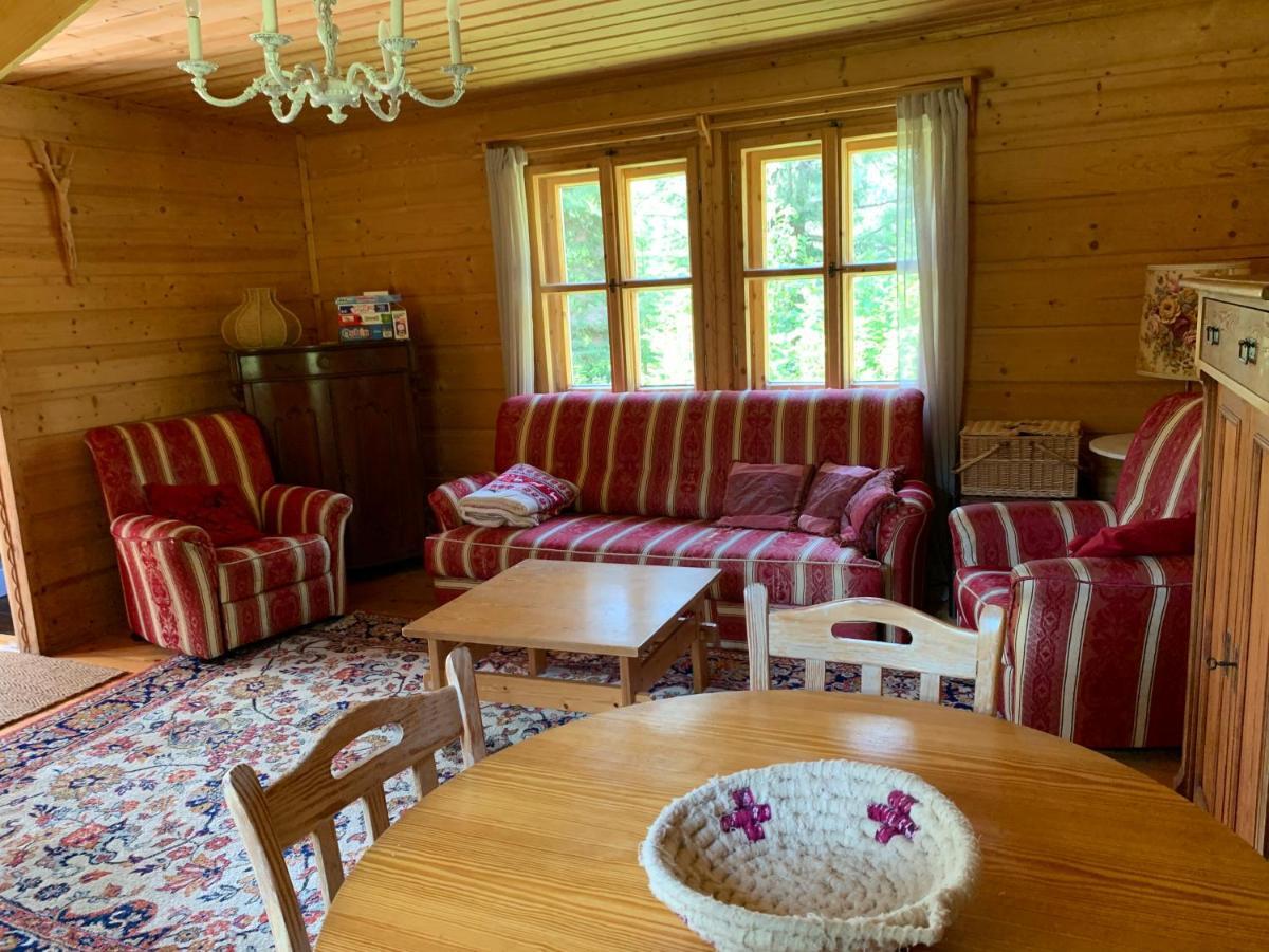 Swiety Spokoj Laka I Woda Pozezdrze Esterno foto